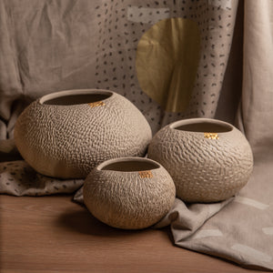 Su - zasecane vaze, tri veličine