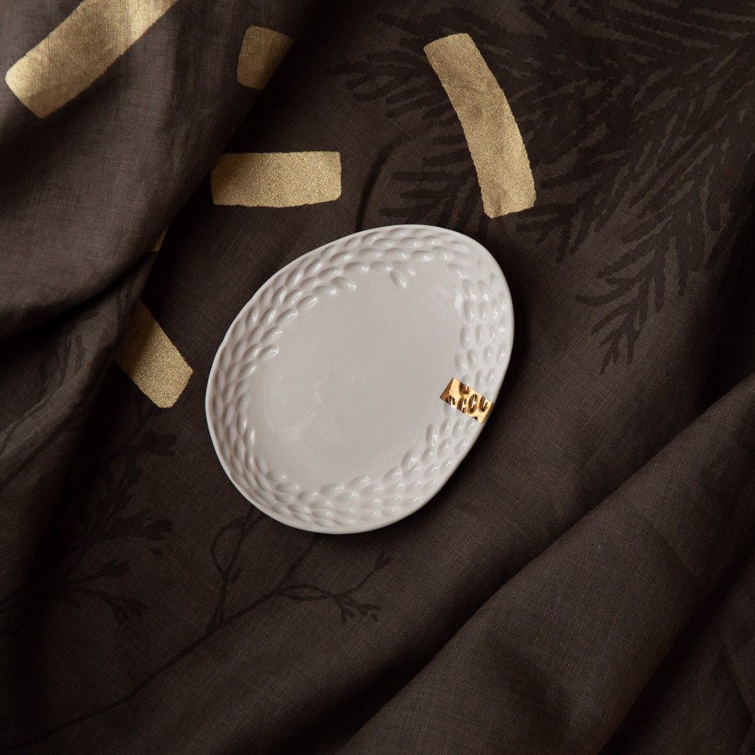 Blanche Serving Platter "Leaf", two sizes - Small