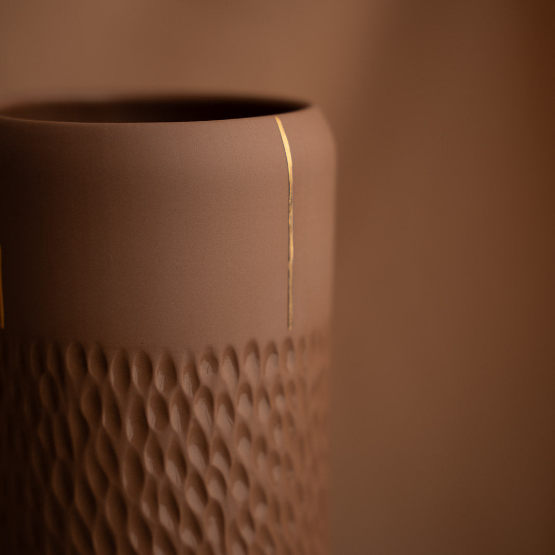 Bokor, mala vaza, tri boje