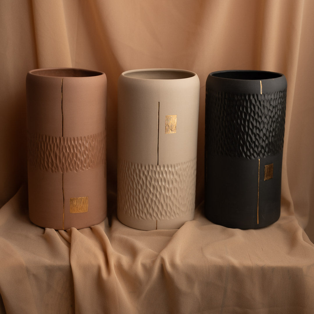 Bokor, grande vase, three colors