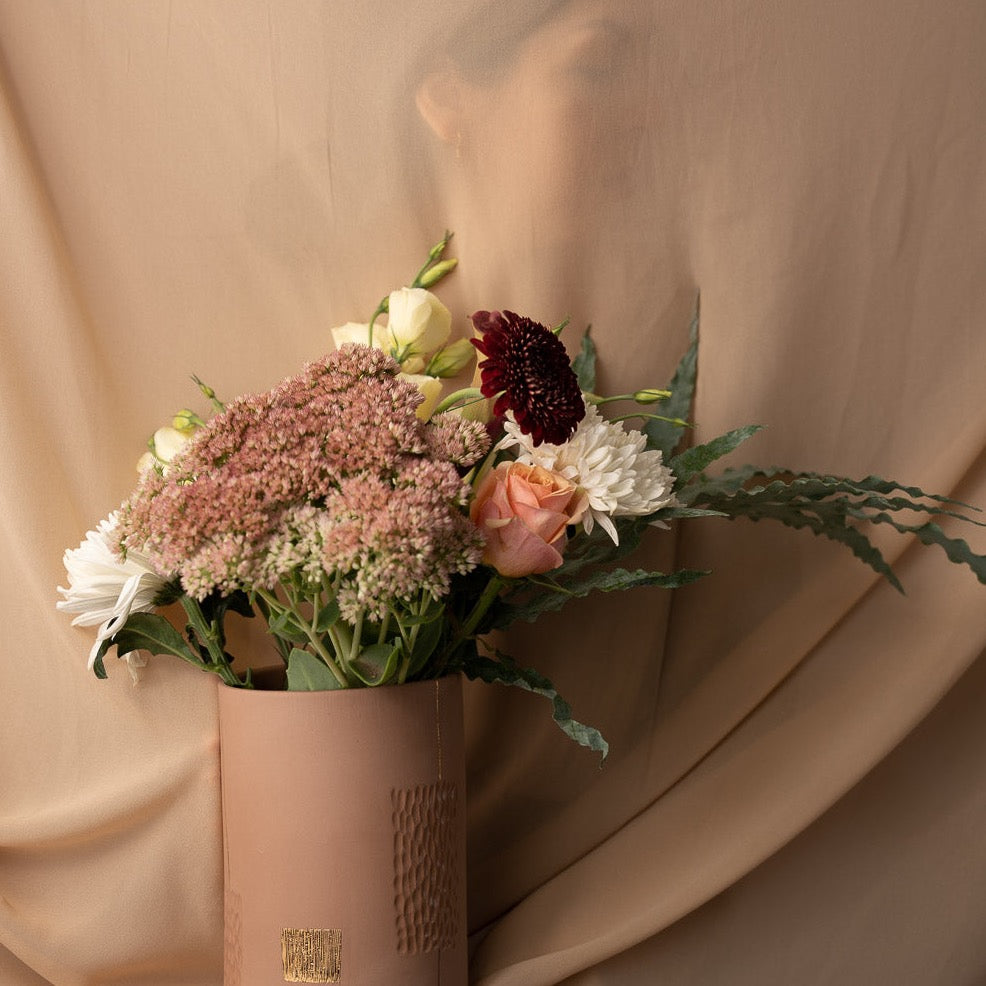 Bokor, grande vase, three colors