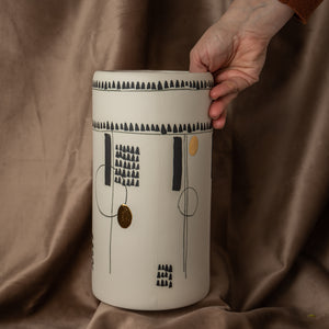 Vienna Grande Vase