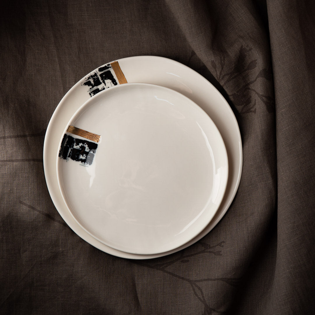 Moscata plates, three designs, four sizes - Dessert / Brush Stroke Gold
